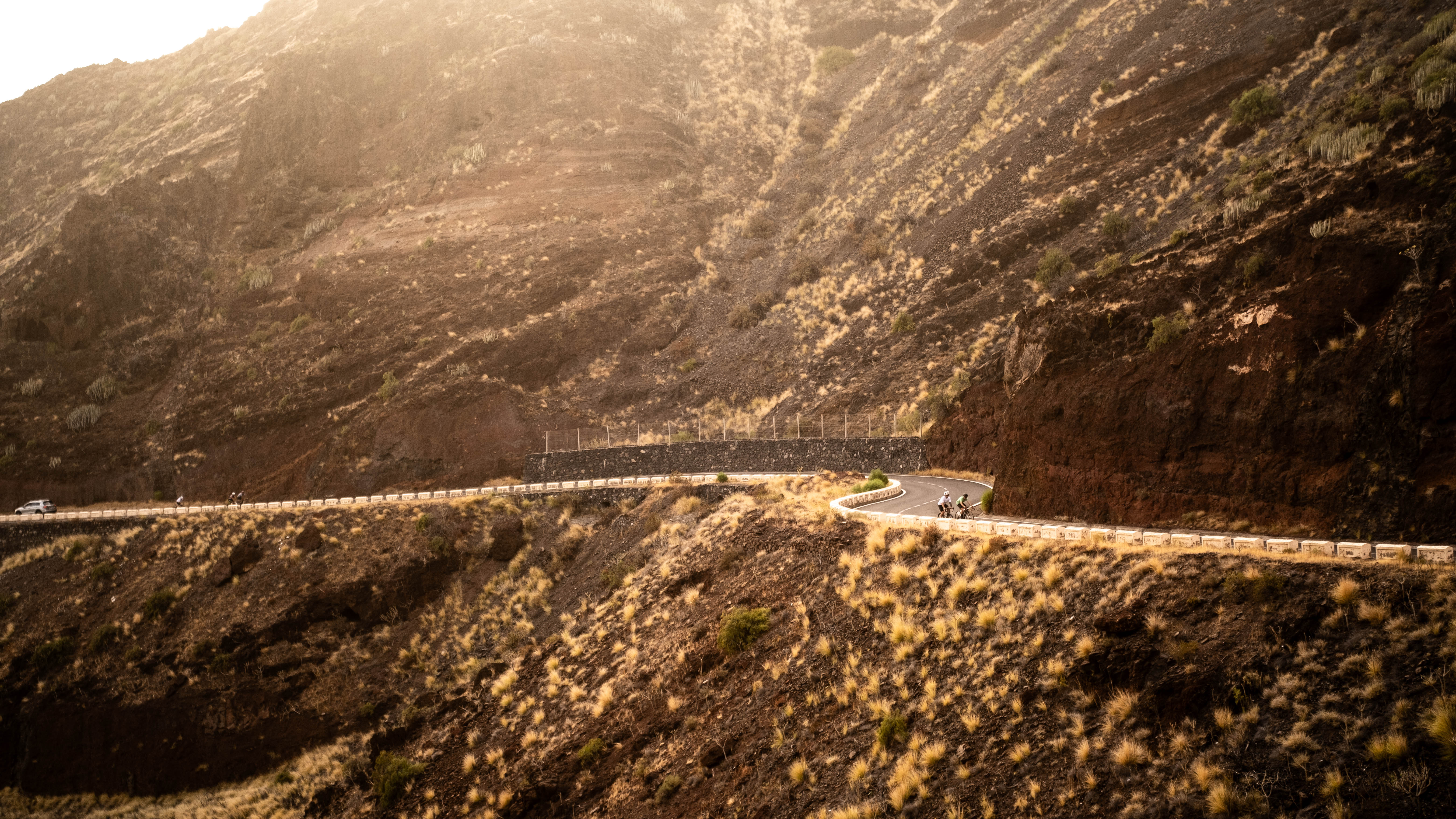 Cyclist riding a mountain road in Tenerife