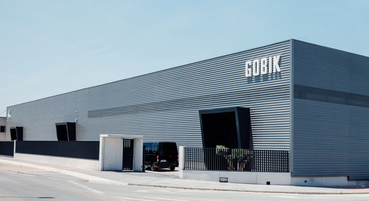 Fachada De Gobik Tri Ciciclos Canarias Tienda de bicicletas Santa cruz de Tenerife