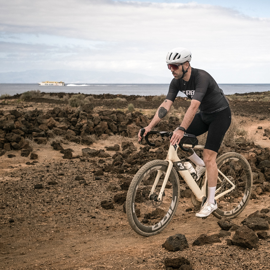 Gravel Medano 8 Tri Ciciclos Canarias Tienda de bicicletas Santa cruz de Tenerife